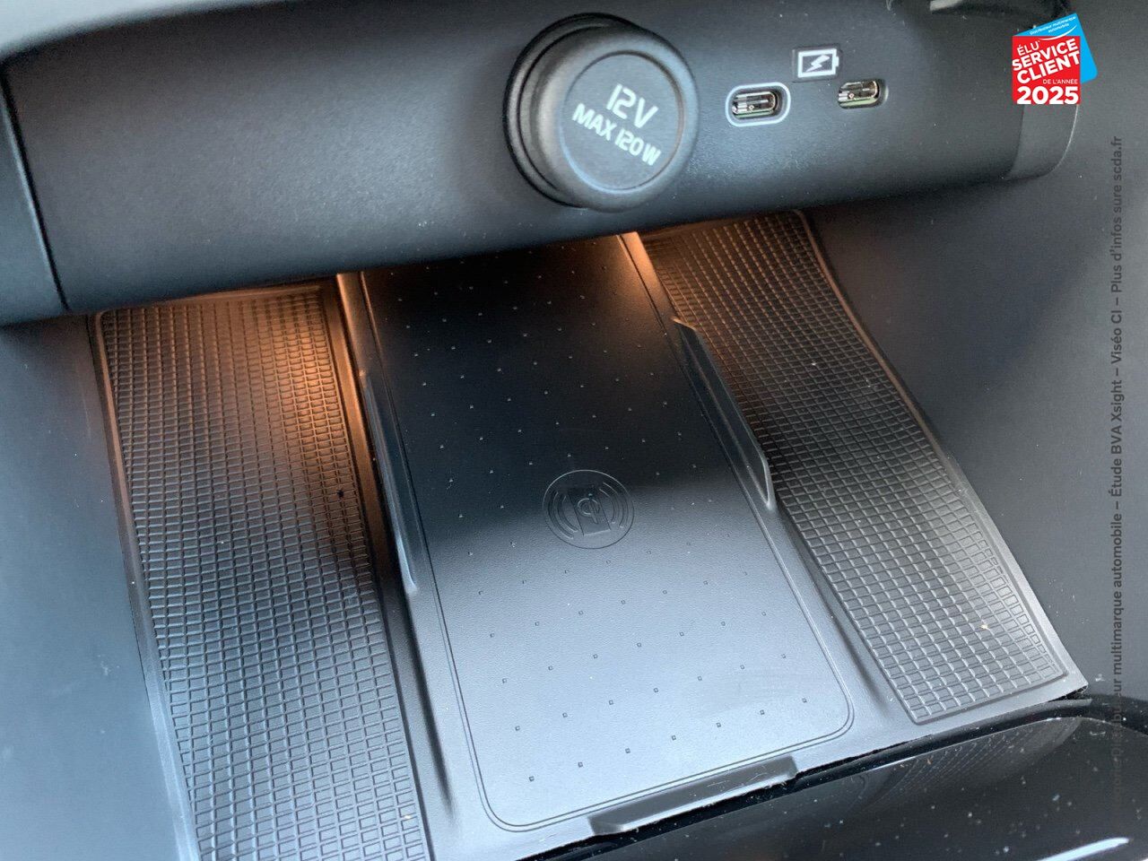 Véhicule d'occasion VOLVO C40 RECHARGE TWIN 408CH ULTIMATE AWD chez Volvo Epernay