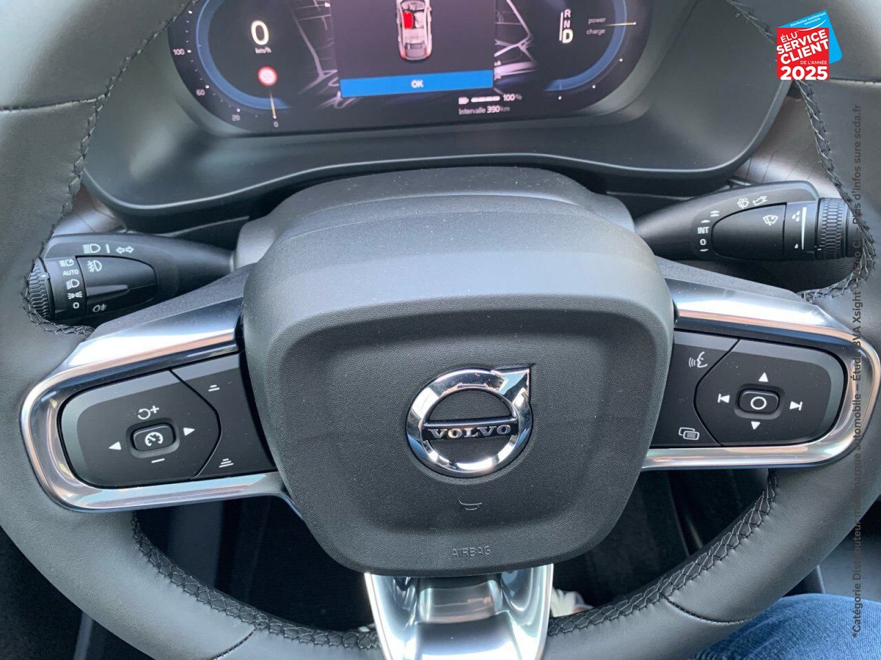 Véhicule d'occasion VOLVO C40 RECHARGE TWIN 408CH ULTIMATE AWD chez Volvo Epernay
