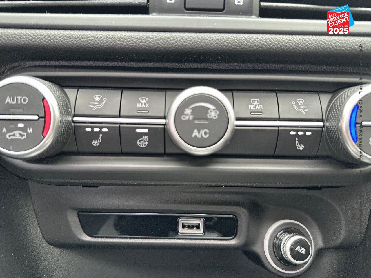 Véhicule d'occasion ALFA ROMEO GIULIA 2.2 DIESEL 160CH VELOCE AT8 chez Hyundai Besançon