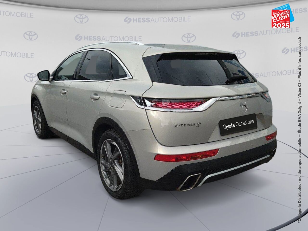 Véhicule d'occasion DS DS 7 CROSSBACK E-TENSE 4X4 300CH GRAND CHIC OPERA TPANO CUIR SIEGE CHAUF CAMERA GPS chez BMW Lons le Saunier