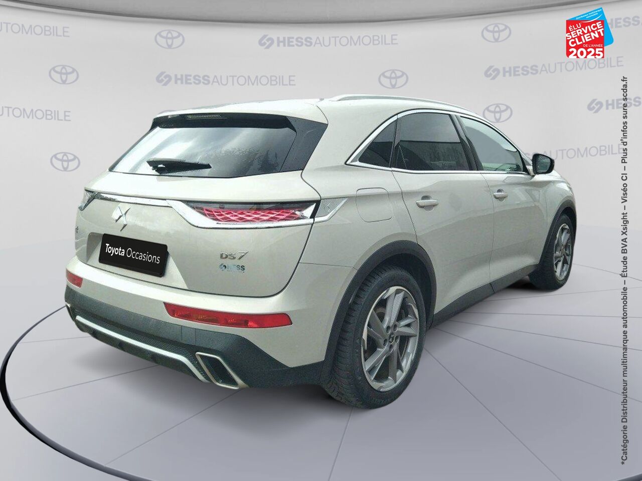 Véhicule d'occasion DS DS 7 CROSSBACK E-TENSE 4X4 300CH GRAND CHIC OPERA TPANO CUIR SIEGE CHAUF CAMERA GPS chez BMW Lons le Saunier