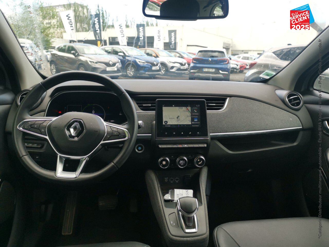 Véhicule d'occasion RENAULT ZOE E-TECH ZEN CHARGE NORMALE R135 - 21 chez Renault Saint-Louis
