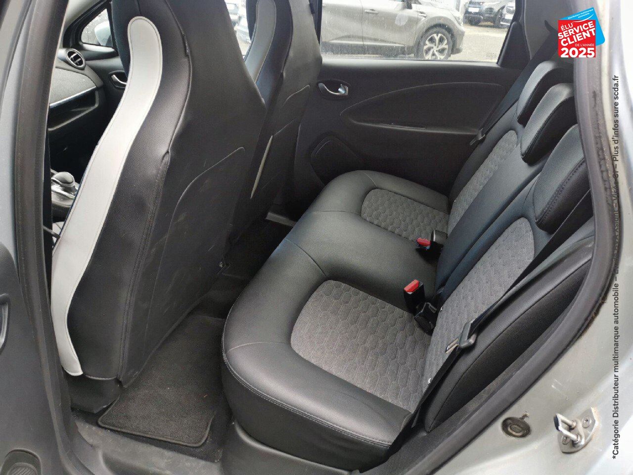 Véhicule d'occasion RENAULT ZOE E-TECH ZEN CHARGE NORMALE R135 - 21 chez Renault Saint-Louis