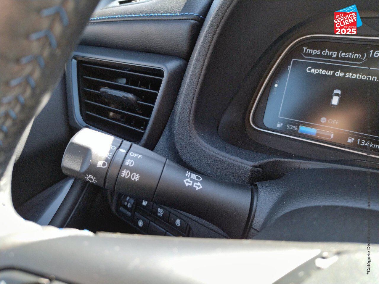 Véhicule d'occasion NISSAN LEAF 150CH 40KWH N-CONNECTA 22 chez Hyundai Epernay