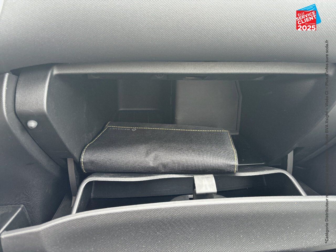 Véhicule d'occasion RENAULT TWINGO E-TECH ELECTRIC ZEN R80 ACHAT INTEGRAL - 21 chez Renault Sélestat
