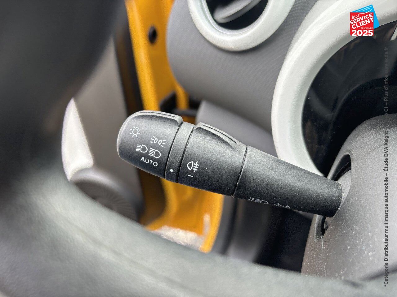 Véhicule d'occasion RENAULT TWINGO E-TECH ELECTRIC ZEN R80 ACHAT INTEGRAL - 21 chez Renault Sélestat