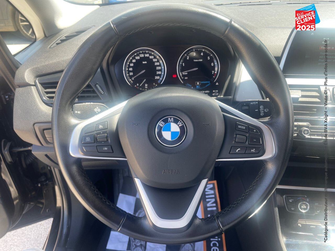 Véhicule d'occasion BMW SERIE 2 ACTIVETOURER 225XEA 224CH LOUNGE chez BMW Besançon