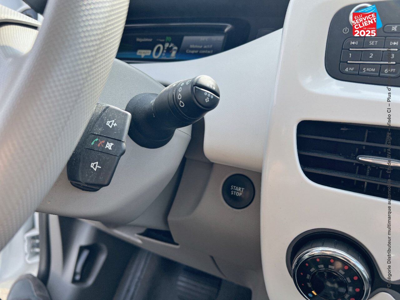 Véhicule d'occasion RENAULT ZOE LIFE CHARGE NORMALE R75 chez BMW Dole
