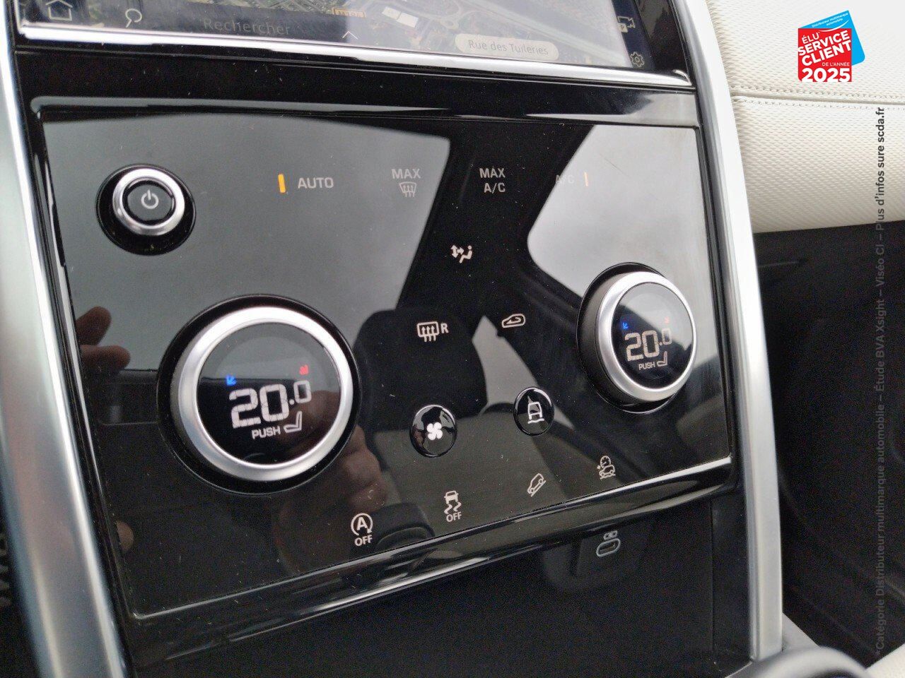 Véhicule d'occasion LAND-ROVER DISCOVERY SPORT P200 FLEX FUEL R-DYNAMIC S AWD BVA chez Land Rover Metz