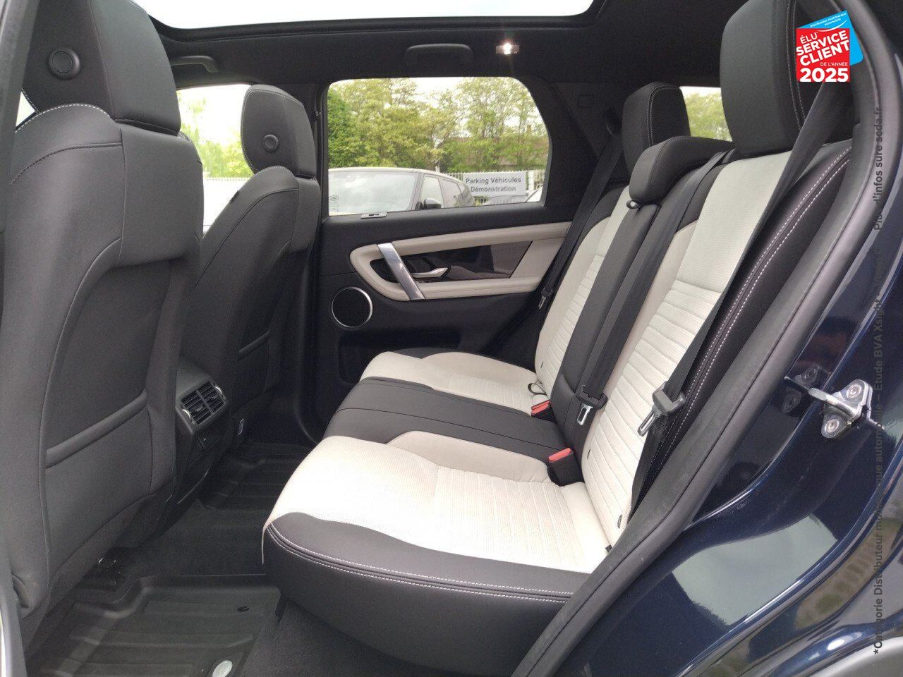 Véhicule d'occasion LAND-ROVER DISCOVERY SPORT P200 FLEX FUEL R-DYNAMIC S AWD BVA chez Land Rover Metz