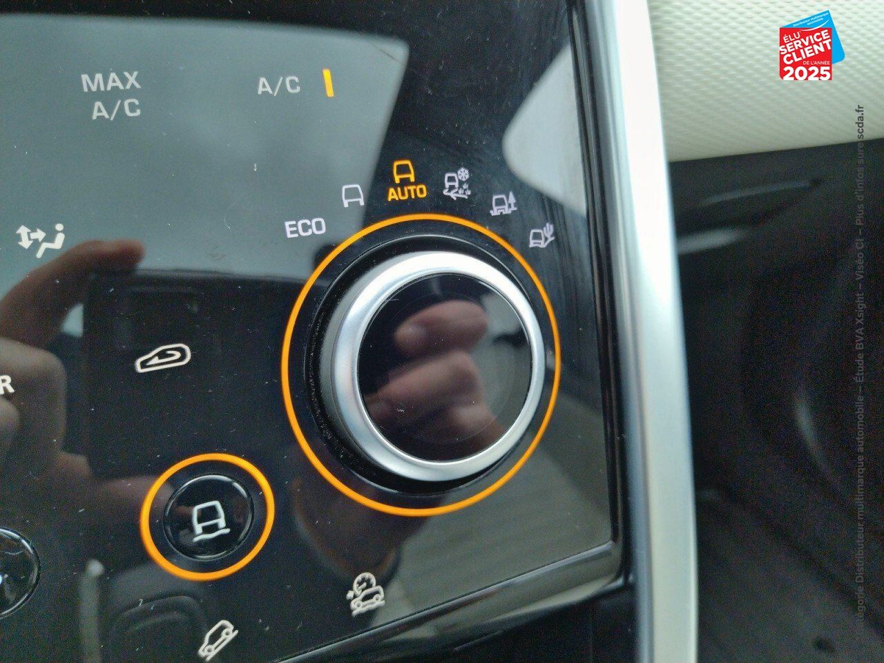 Véhicule d'occasion LAND-ROVER DISCOVERY SPORT P200 FLEX FUEL R-DYNAMIC S AWD BVA chez Land Rover Metz