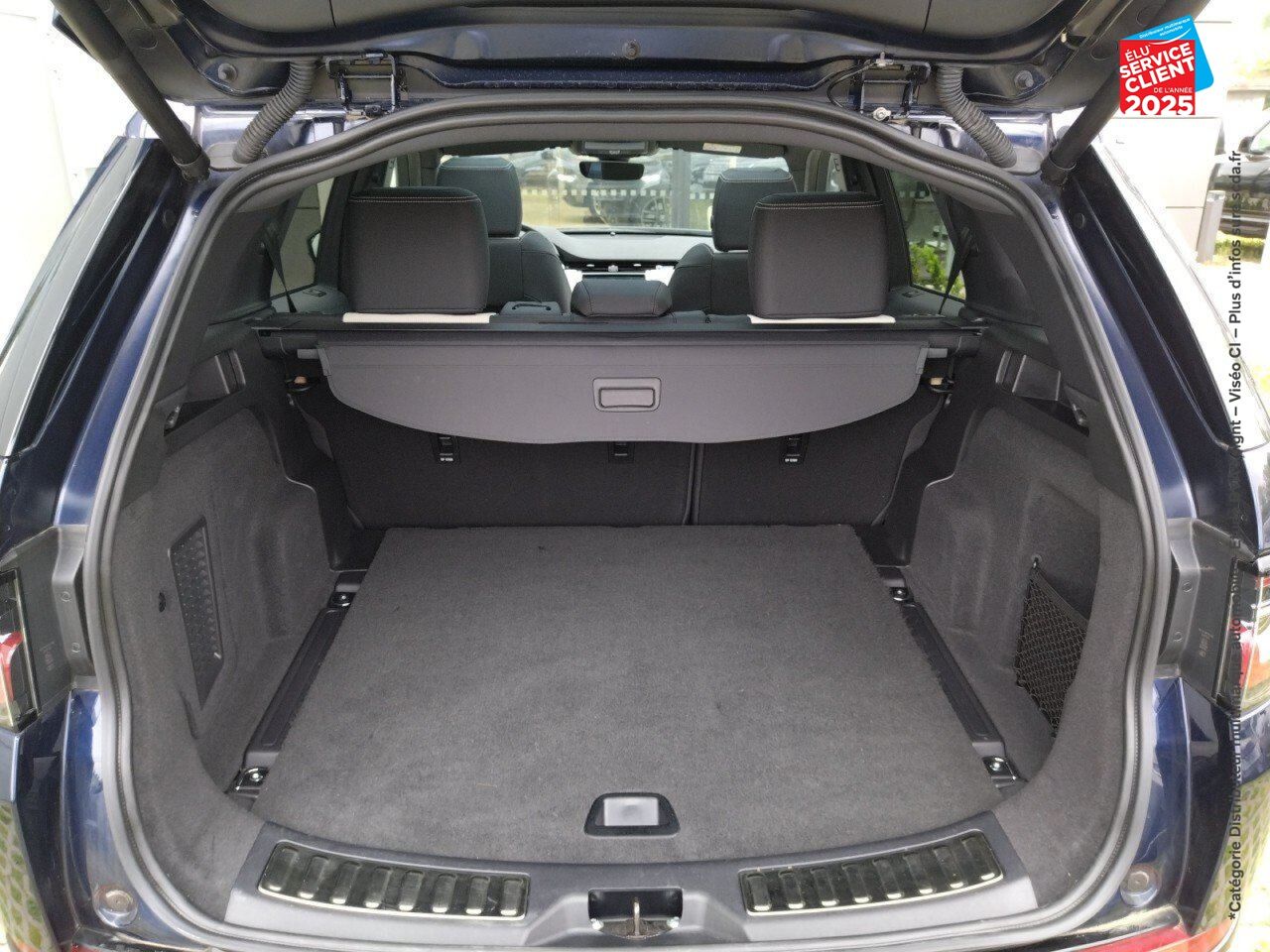 Véhicule d'occasion LAND-ROVER DISCOVERY SPORT P200 FLEX FUEL R-DYNAMIC S AWD BVA chez Land Rover Metz