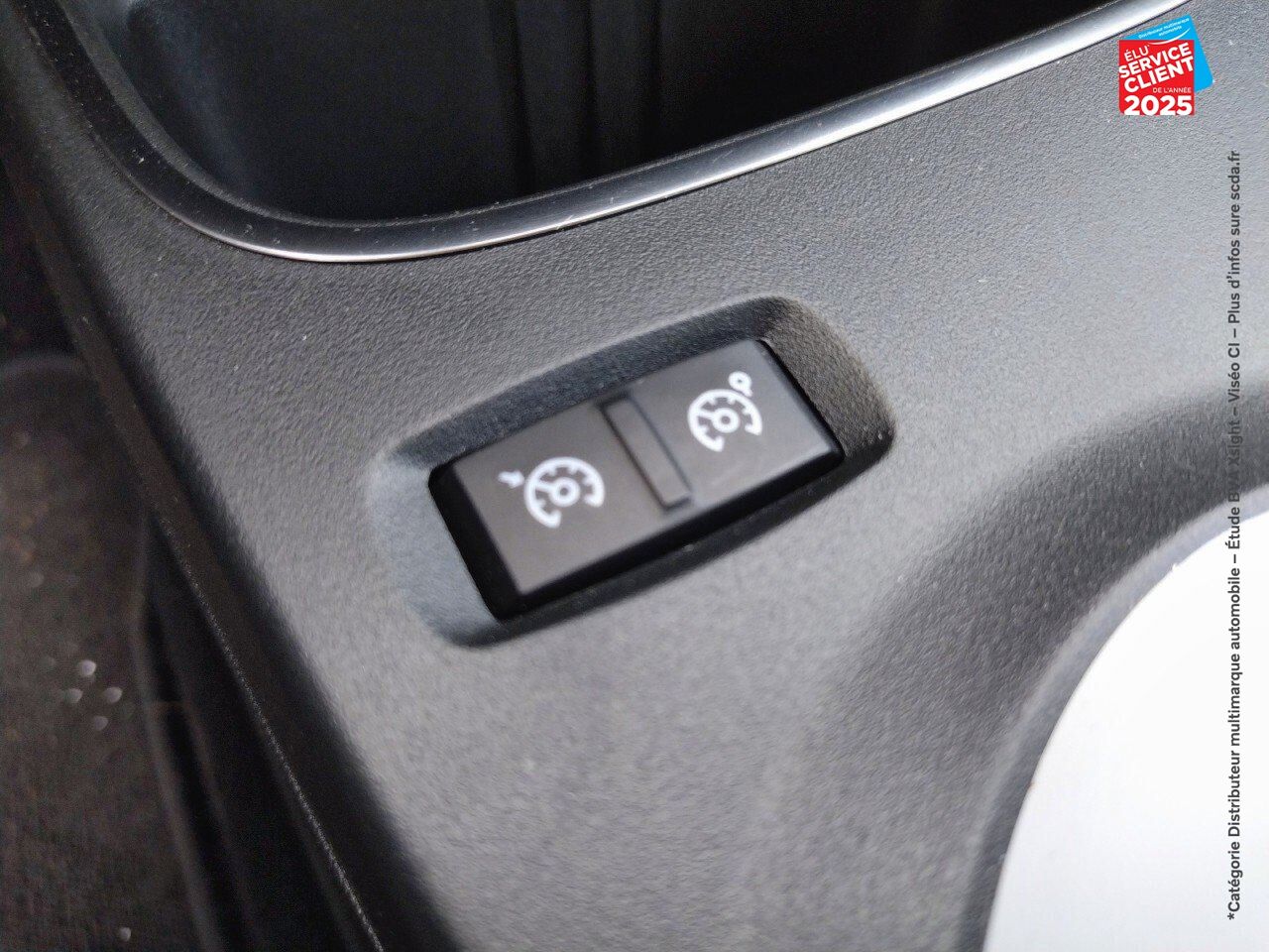 Véhicule d'occasion RENAULT TWINGO E-TECH ELECTRIC INTENS R80 ACHAT INTEGRAL - 21 chez Renault Saint-Louis