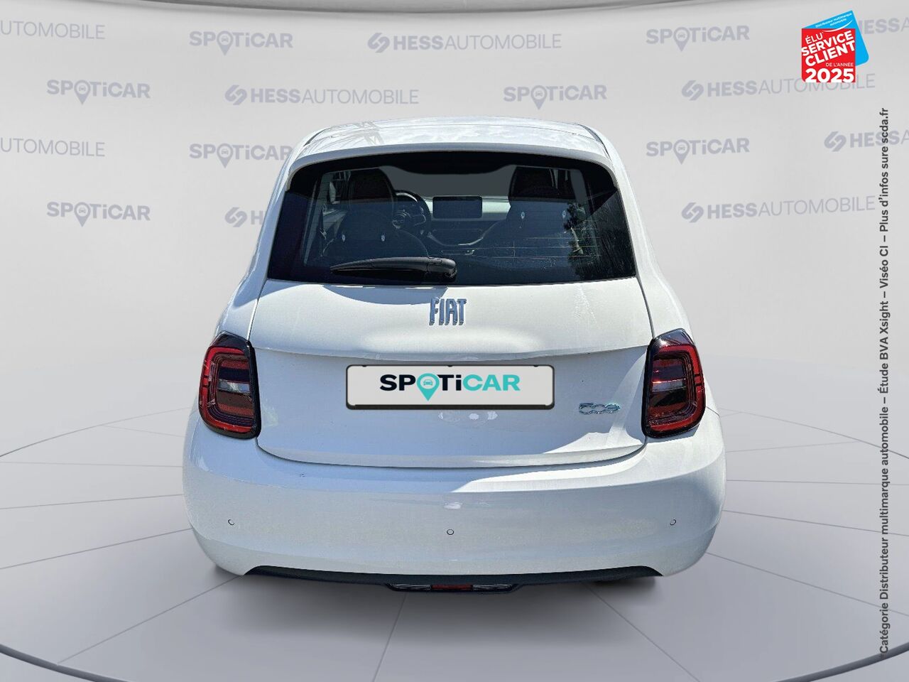 Véhicule d'occasion FIAT 500 E 118CH ICONE chez HESS Automobile