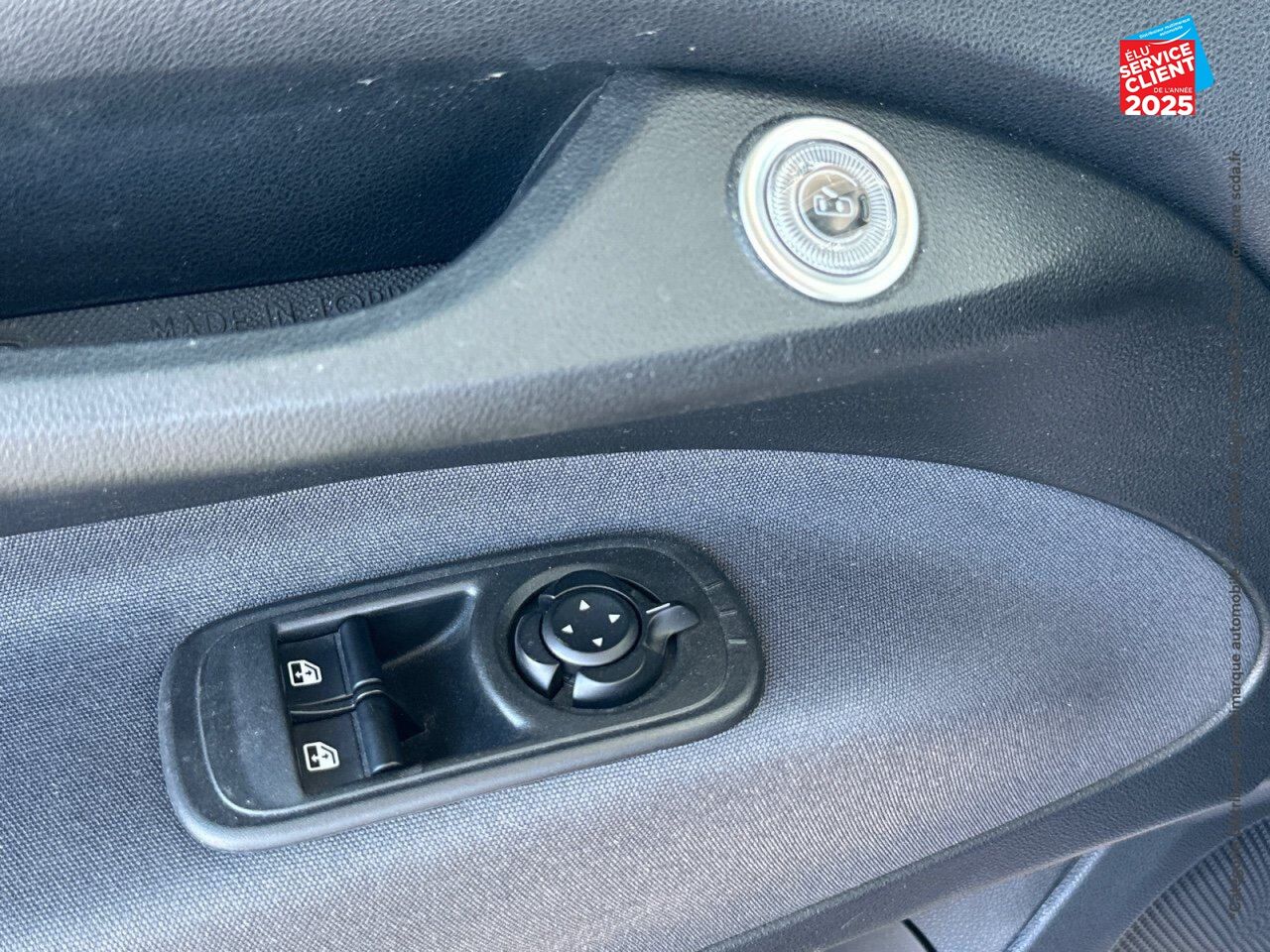 Véhicule d'occasion FIAT 500 E 118CH ICONE chez HESS Automobile