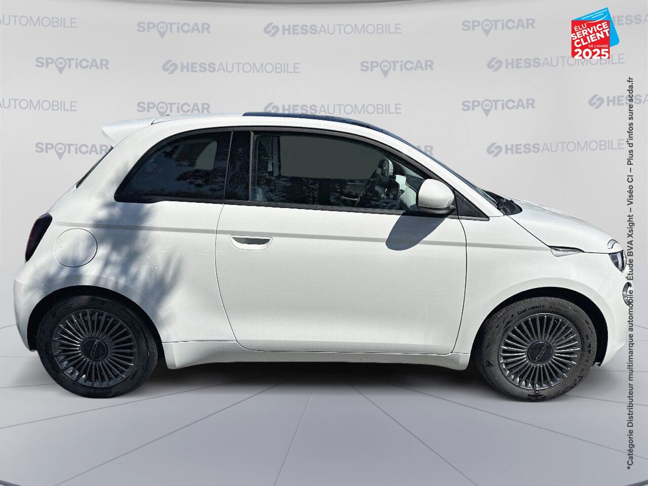 Véhicule d'occasion FIAT 500 E 118CH ICONE chez HESS Automobile