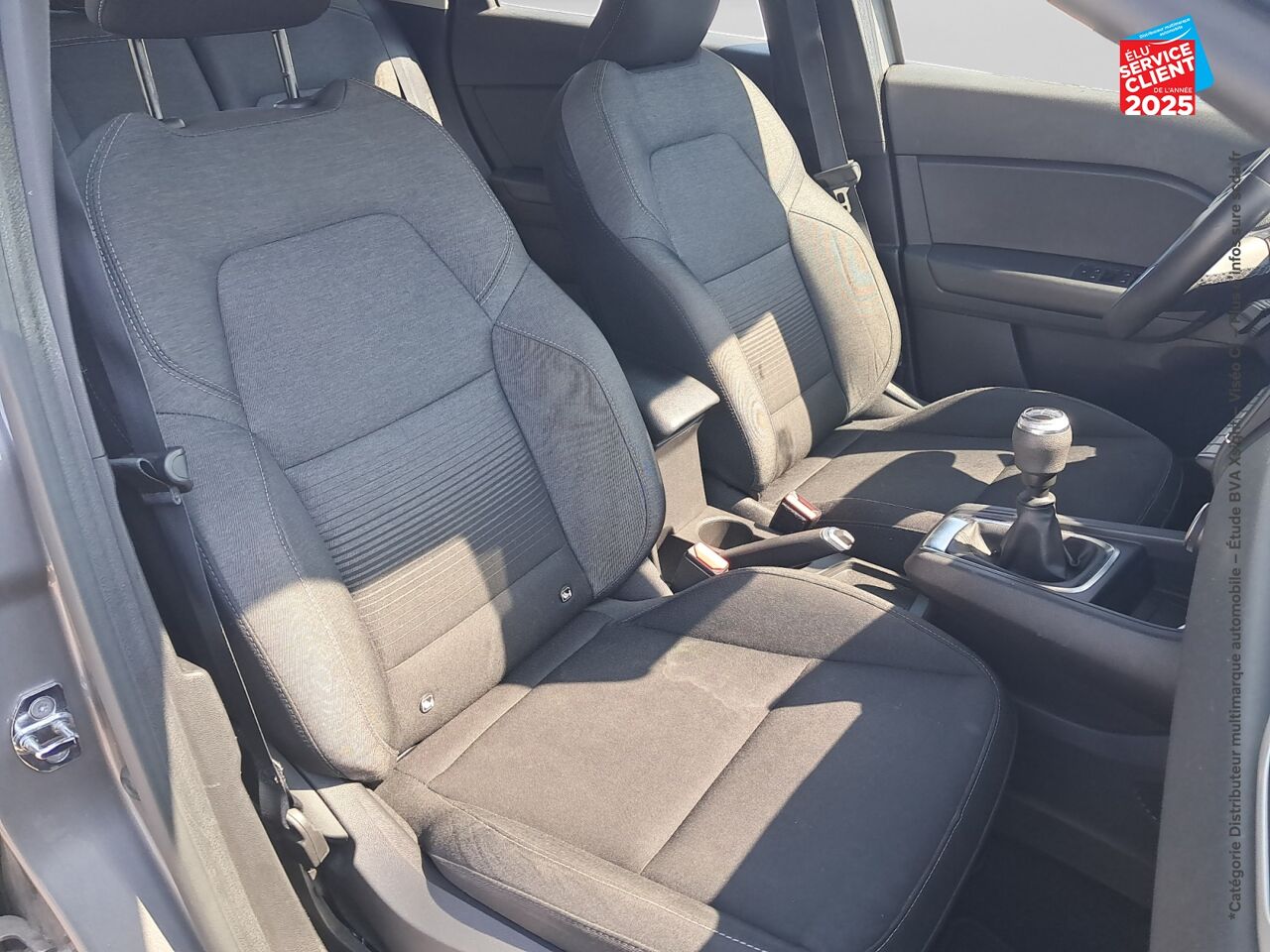 Véhicule d'occasion RENAULT CAPTUR 1.5 BLUE DCI 115CH BUSINESS chez Renault Saint-Louis