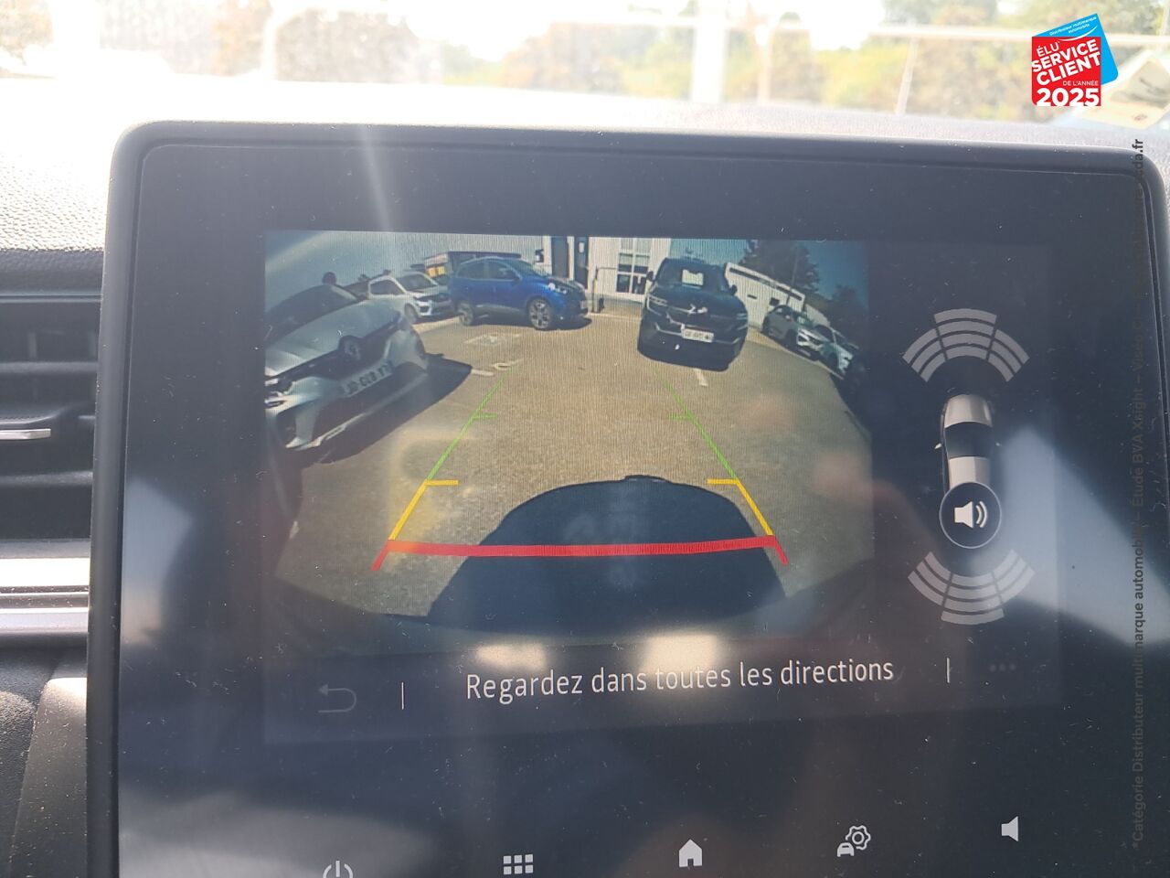 Véhicule d'occasion RENAULT CAPTUR 1.5 BLUE DCI 115CH BUSINESS chez Renault Saint-Louis