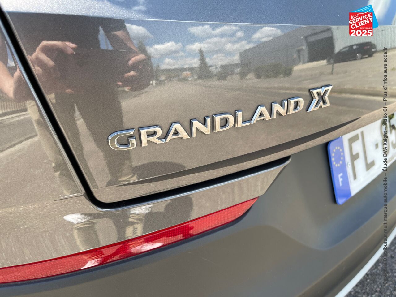 Véhicule d'occasion OPEL GRANDLAND X 1.2 TURBO 130CH DESIGN LINE BVA 109G chez Toyota Bar le Duc