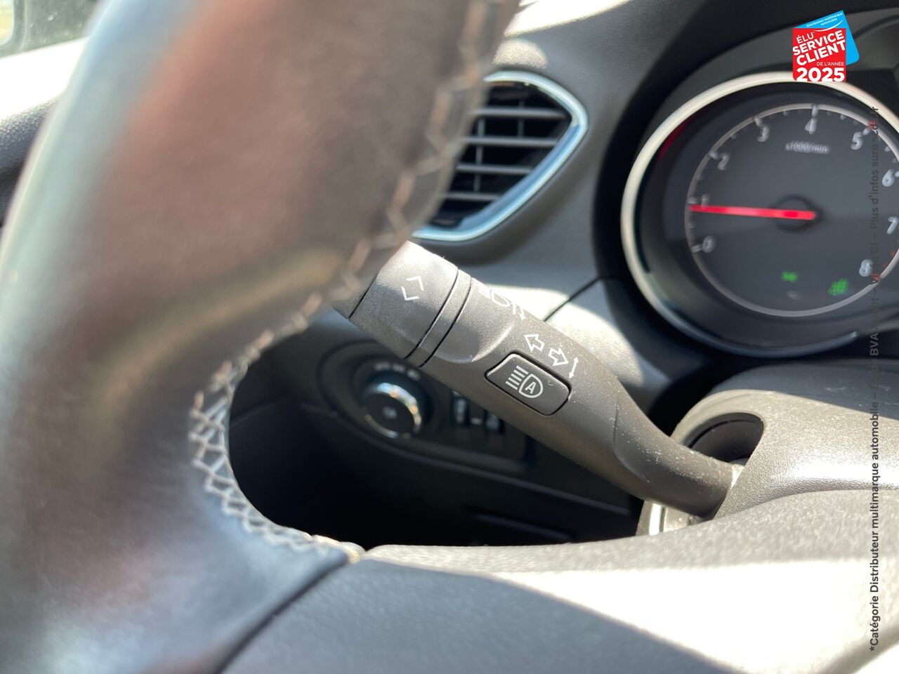 Véhicule d'occasion OPEL GRANDLAND X 1.2 TURBO 130CH DESIGN LINE BVA 109G chez Toyota Bar le Duc