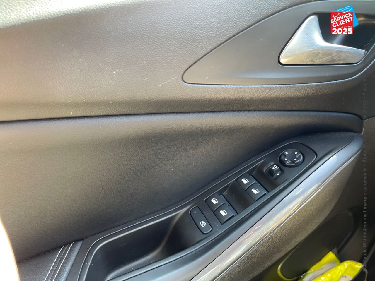 Véhicule d'occasion OPEL GRANDLAND X 1.2 TURBO 130CH DESIGN LINE BVA 109G chez Toyota Bar le Duc