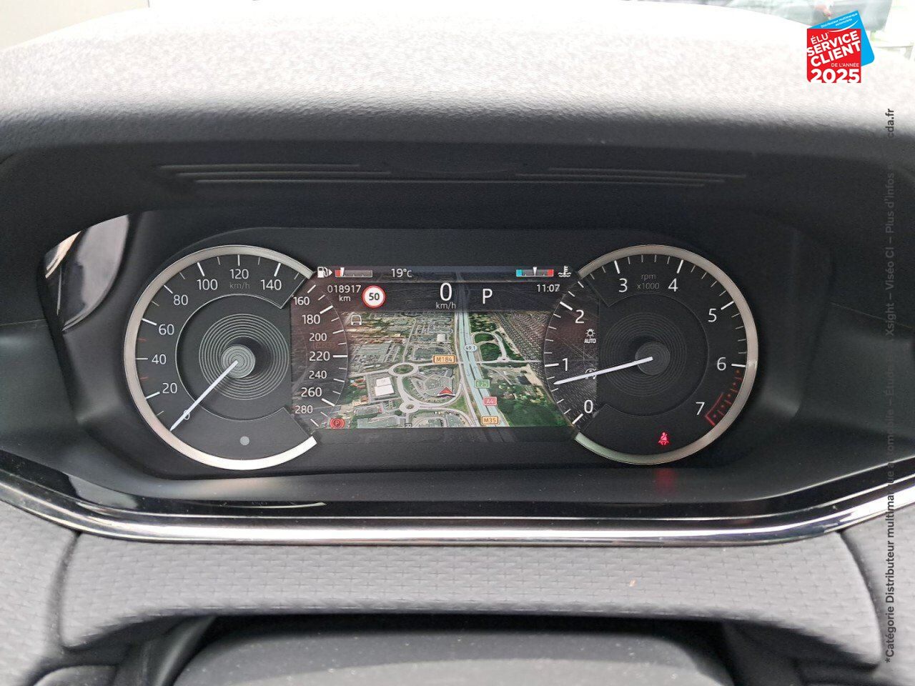 Véhicule d'occasion LAND-ROVER RANGE ROVER EVOQUE 2.0 P 200CH FLEX FUEL R-DYNAMIC S AWD BVA MARK III chez Hyundai Epernay