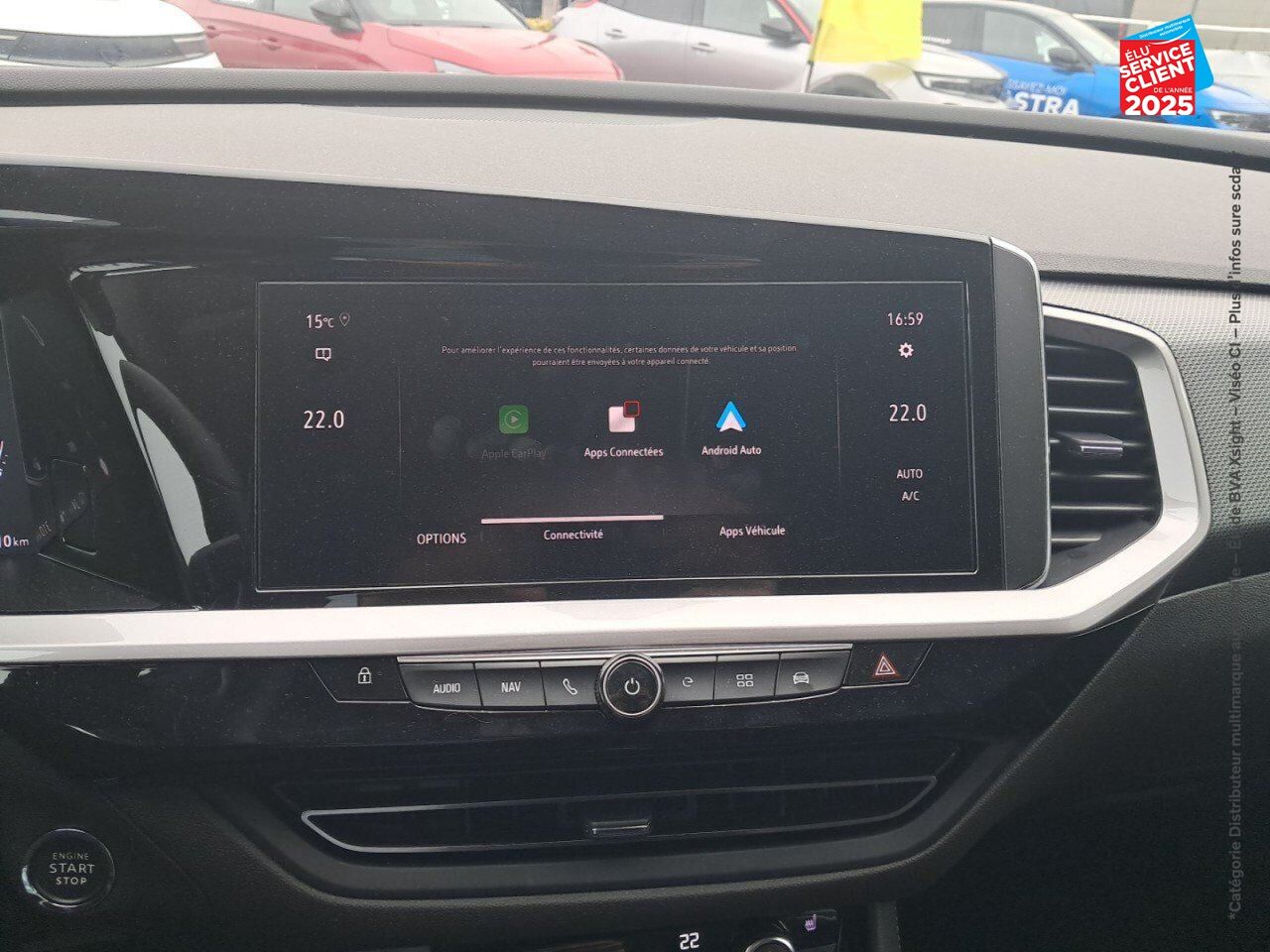 Véhicule d'occasion OPEL GRANDLAND 1.6 TURBO 225CH HYBRIDE ELEGANCE BUSINESS MY23 chez Dacia Belfort