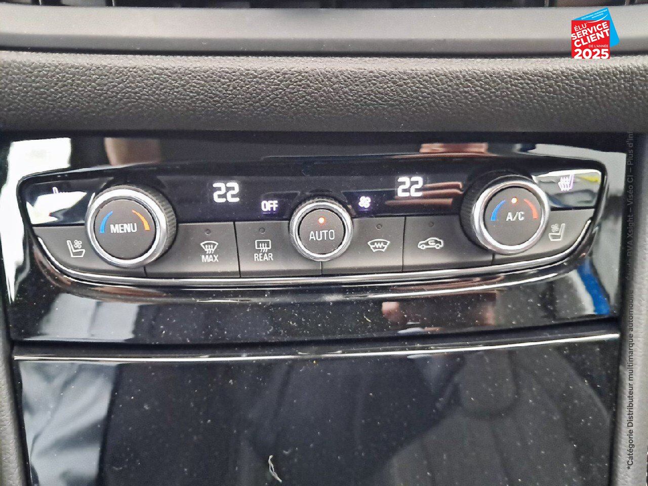 Véhicule d'occasion OPEL GRANDLAND 1.6 TURBO 225CH HYBRIDE ELEGANCE BUSINESS MY23 chez Dacia Belfort