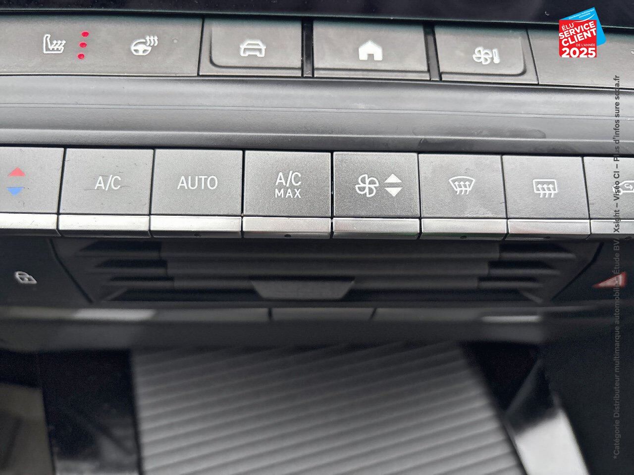 Véhicule d'occasion OPEL ASTRA 1.6 TURBO 180CH HYBRID GS BVA8 chez Renault Saint-Louis