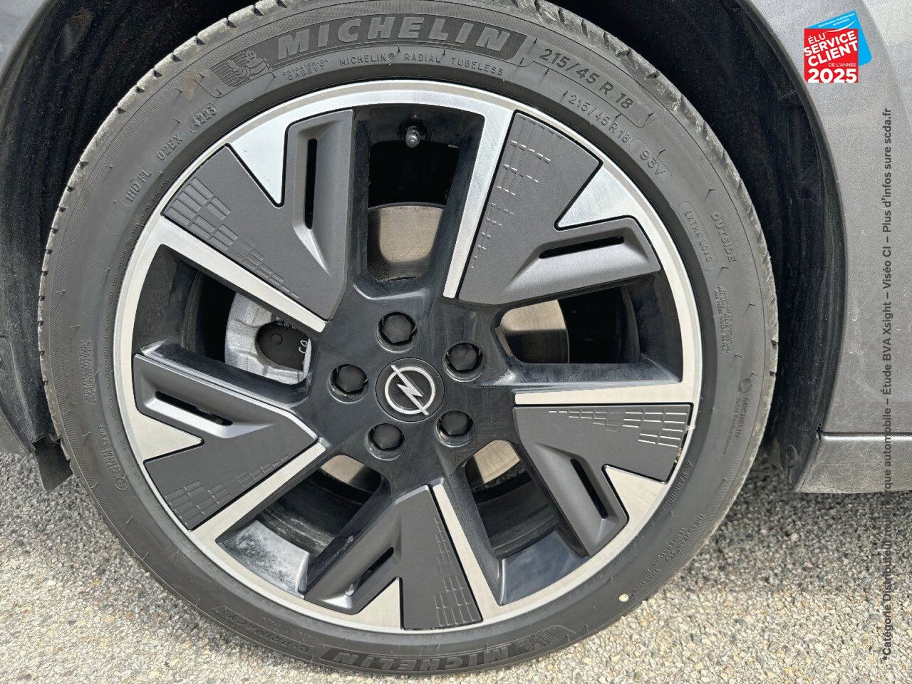 Véhicule d'occasion OPEL ASTRA SPORTS TOURER ELECTRIC 156CH chez Toyota Verdun