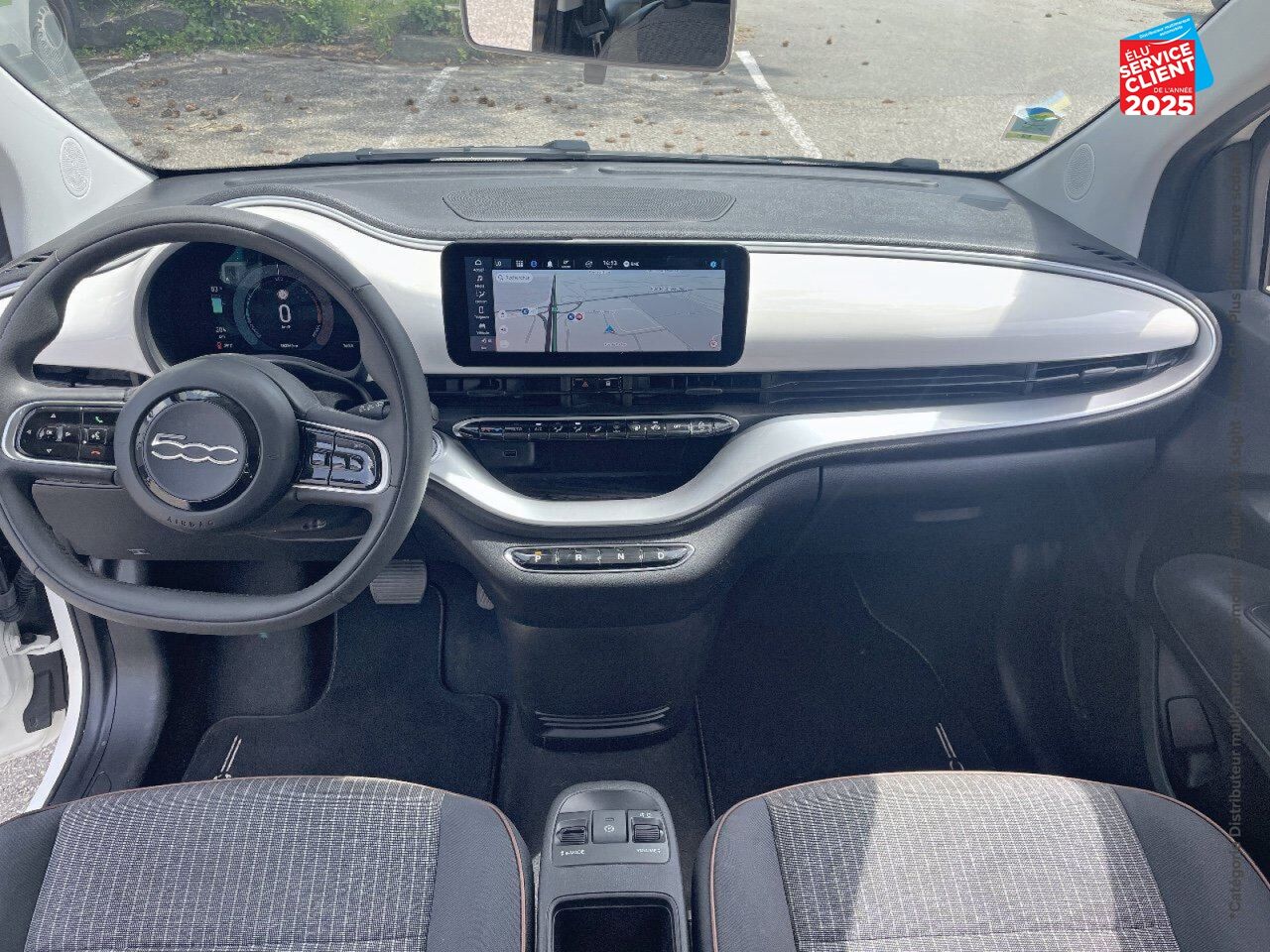 Véhicule d'occasion FIAT 500 E 118CH ICONE chez Hyundai Reims