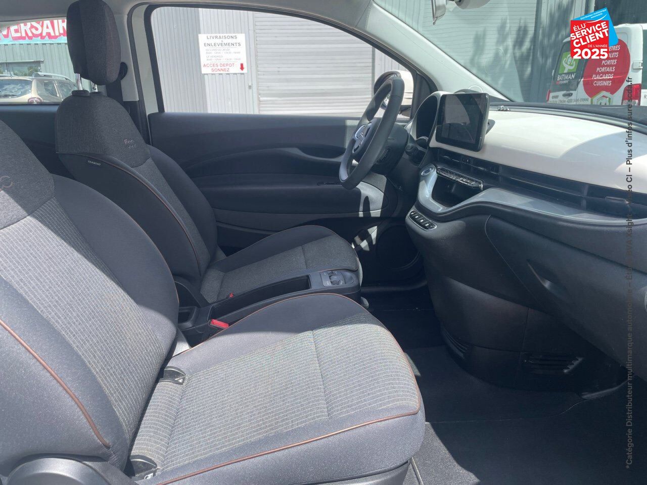 Véhicule d'occasion FIAT 500 E 118CH ICONE chez Hyundai Reims