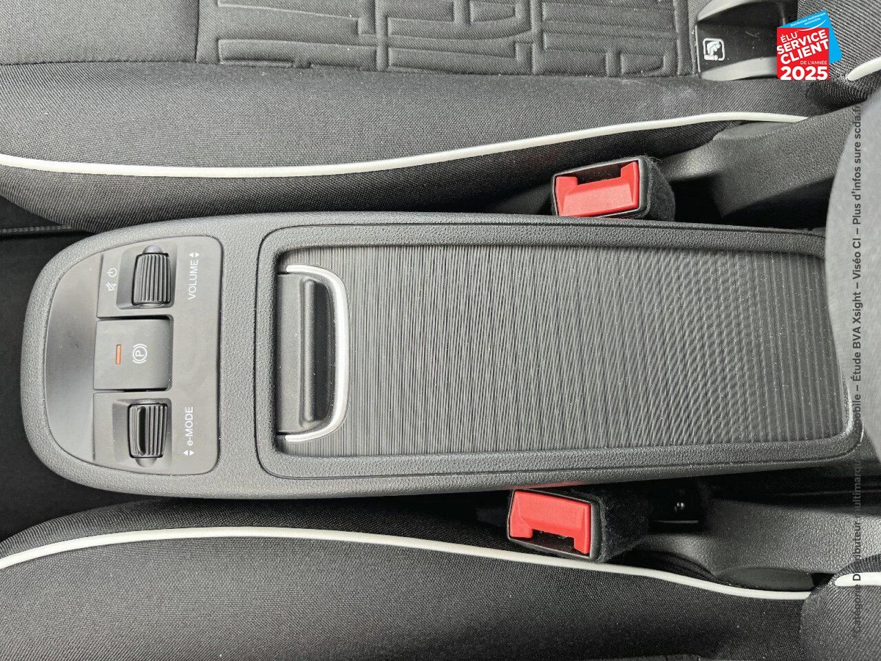 Véhicule d'occasion FIAT 500 3+1 E 95CH PACK CONFORT chez Renault Saint-Louis