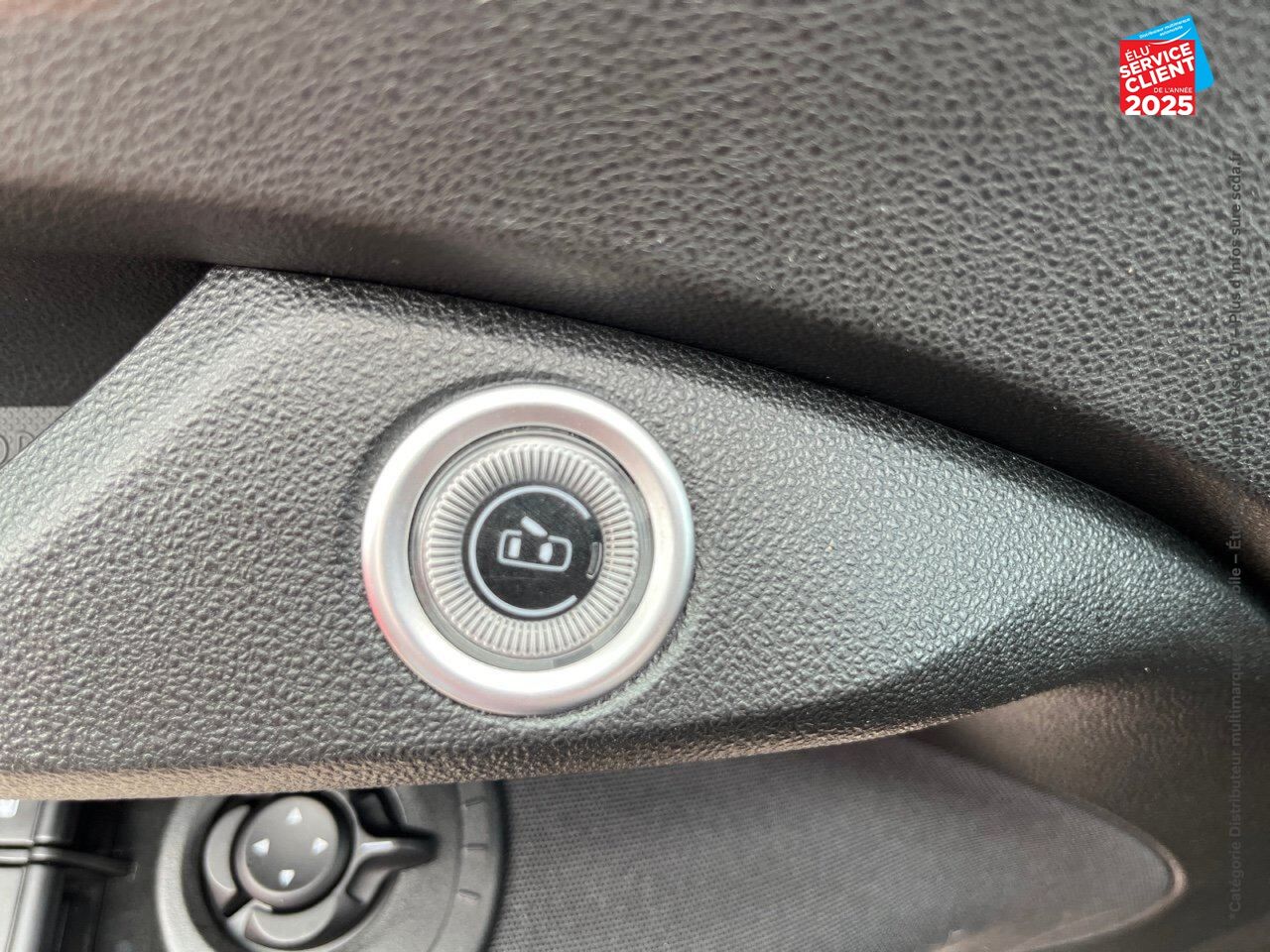 Véhicule d'occasion FIAT 500 3+1 E 95CH PACK CONFORT chez Renault Saint-Louis