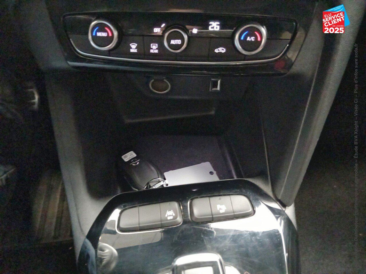 Véhicule d'occasion OPEL CORSA CORSA-E 136CH GS LINE chez Hyundai Reims