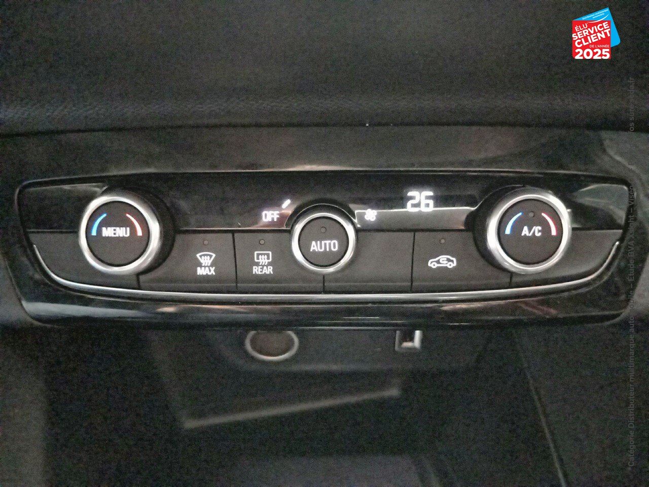 Véhicule d'occasion OPEL CORSA CORSA-E 136CH GS LINE chez Hyundai Reims