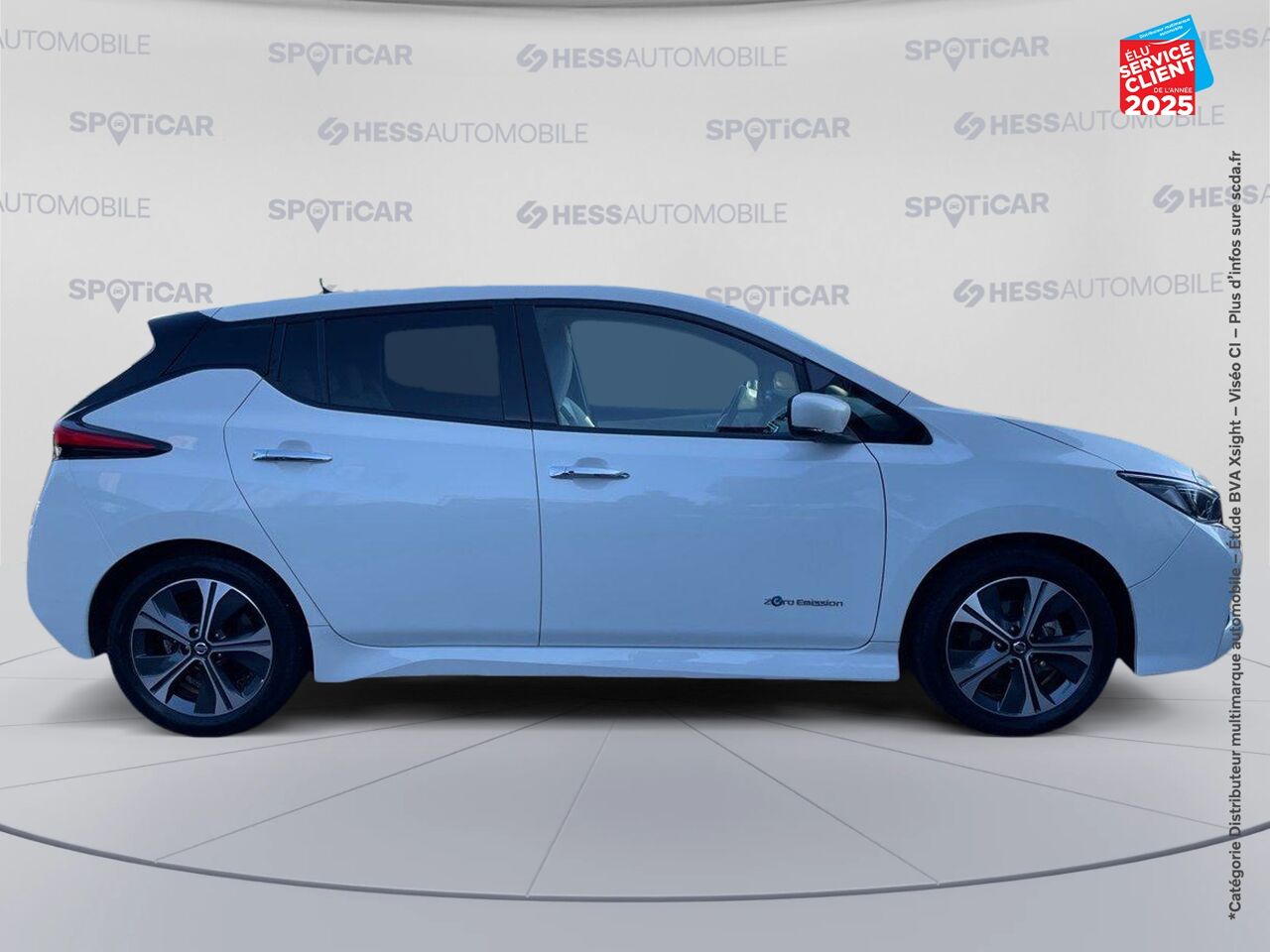 Véhicule d'occasion NISSAN LEAF 150CH 40KWH TEKNA 2018 chez Renault Saint-Louis