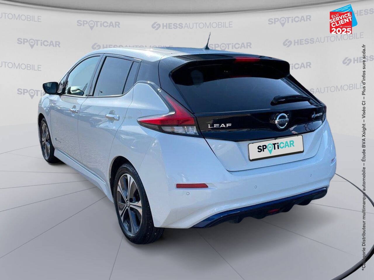 Véhicule d'occasion NISSAN LEAF 150CH 40KWH TEKNA 2018 chez Renault Saint-Louis