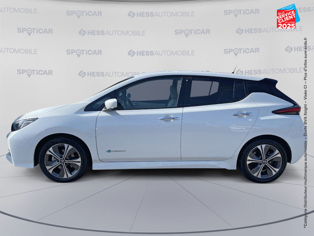 Véhicule d'occasion NISSAN LEAF 150CH 40KWH TEKNA 2018 chez Renault Saint-Louis