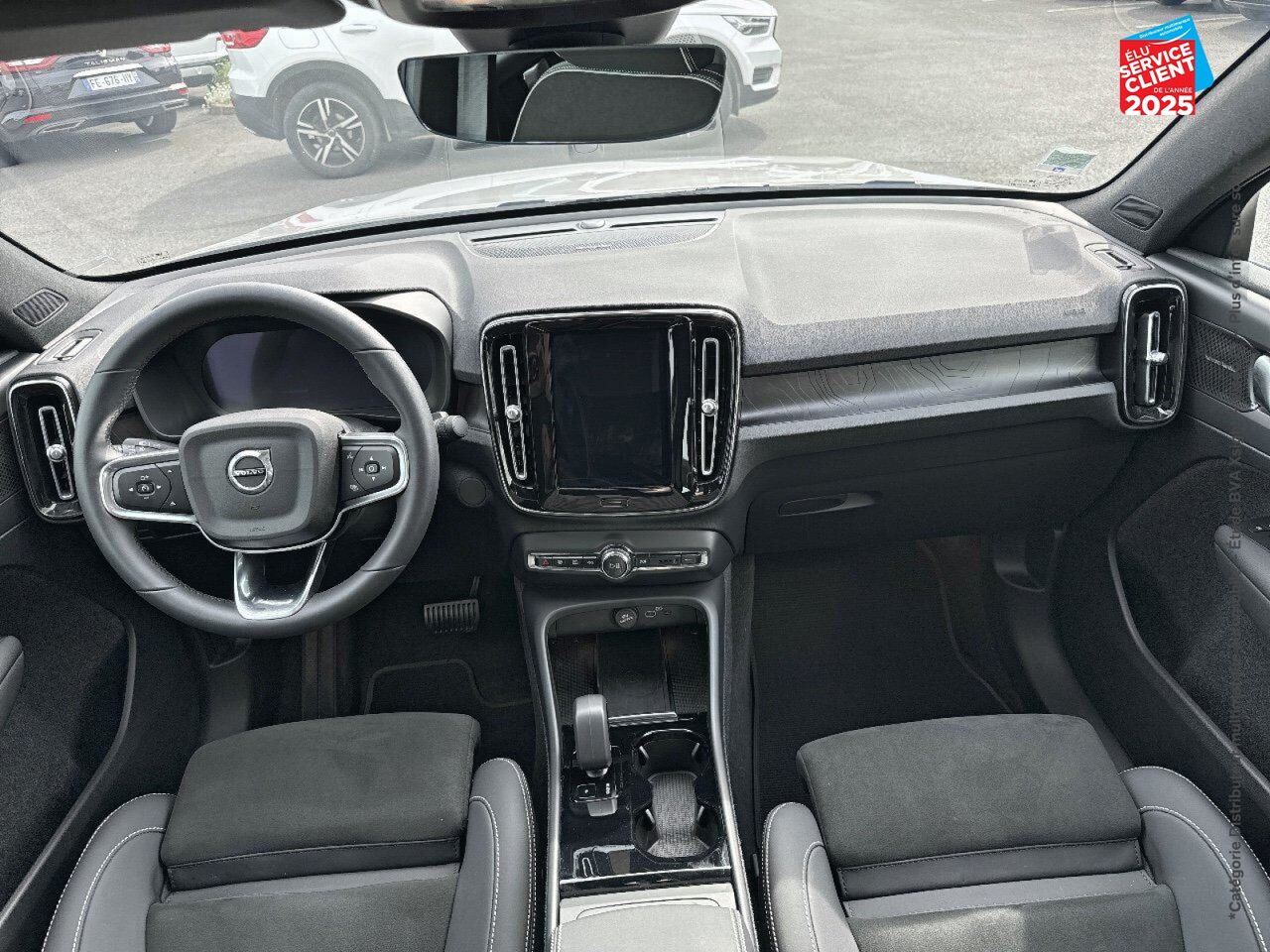 Véhicule d'occasion VOLVO C40 RECHARGE TWIN 408CH FIRST EDITION EDT AWD chez Volvo Epernay