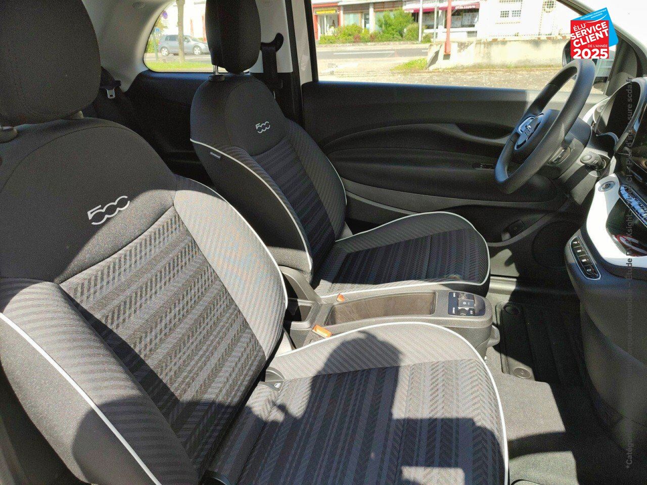 Véhicule d'occasion FIAT 500 E 118CH PASSION CARPLAY chez Hyundai Epernay