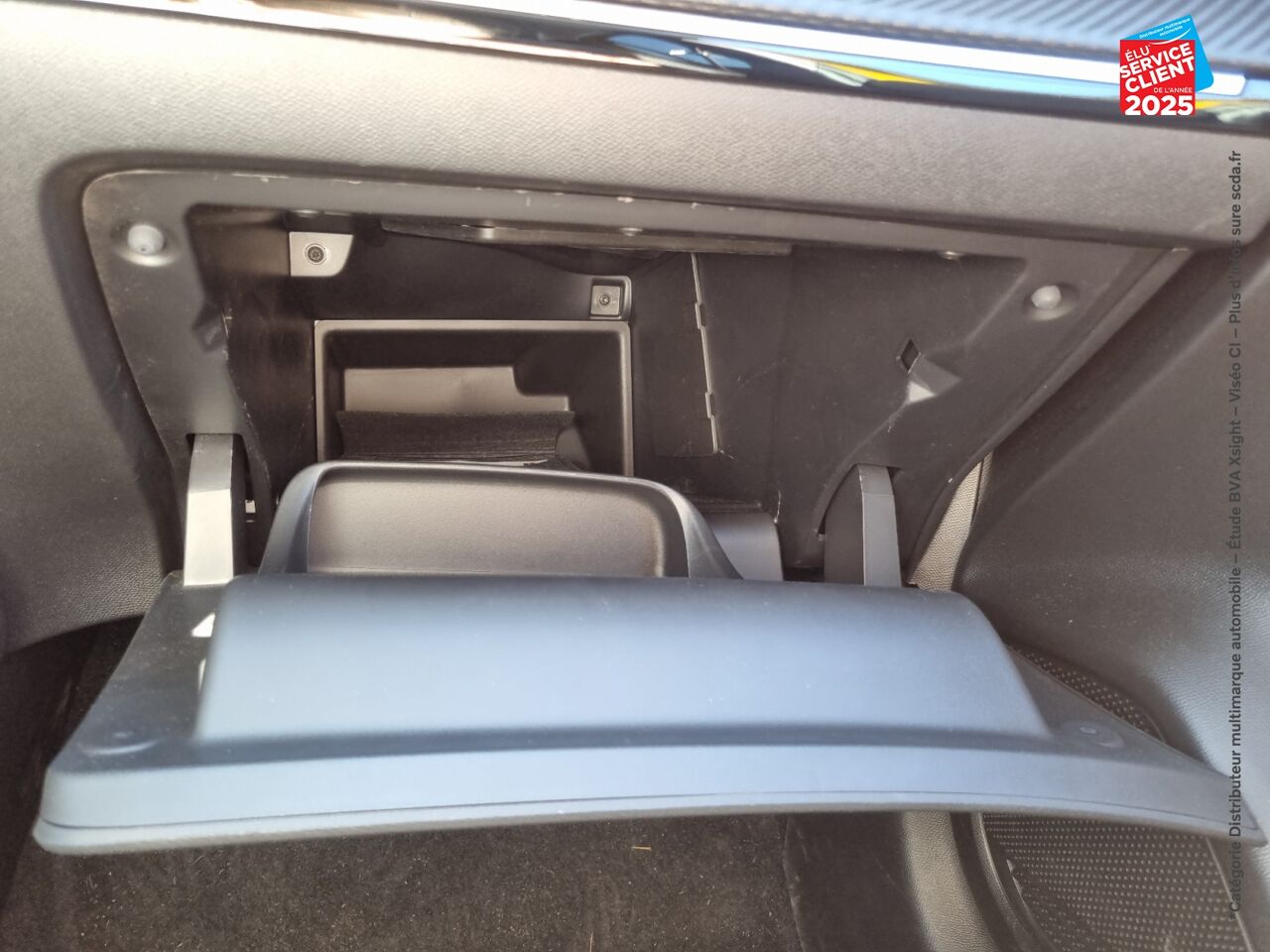 Véhicule d'occasion PEUGEOT 208 1.2 PURETECH 100CH SS ALLURE PACK chez Opel Bar le Duc