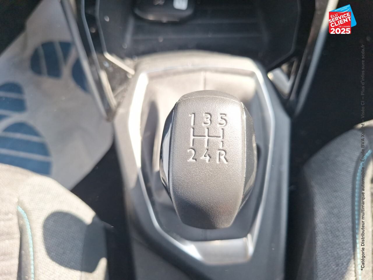 Véhicule d'occasion PEUGEOT 208 1.2 PURETECH 75CH SS STYLE chez Toyota Saint Dizier
