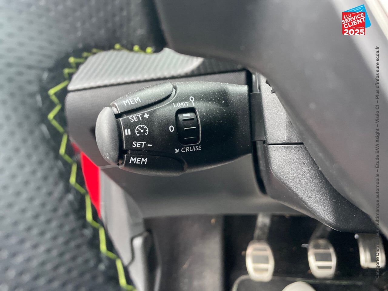 Véhicule d'occasion PEUGEOT 208 1.2 PURETECH 100CH SS GT chez Hyundai Reims