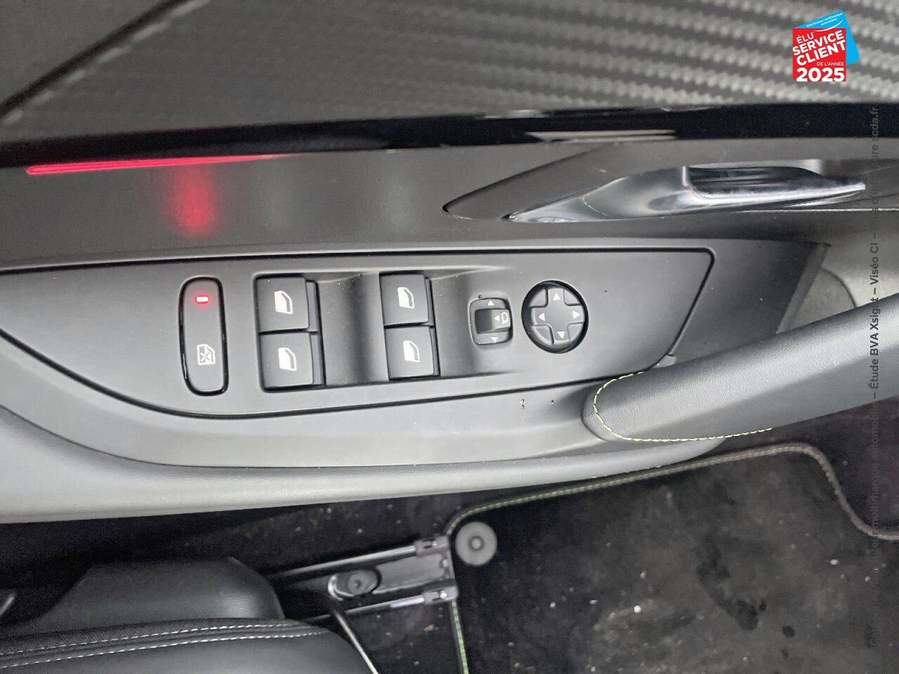Véhicule d'occasion PEUGEOT 208 1.2 PURETECH 100CH SS GT chez Hyundai Reims