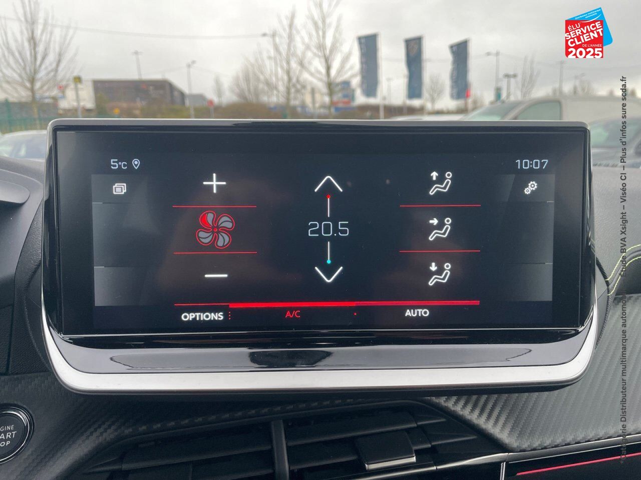 Véhicule d'occasion PEUGEOT 208 1.2 PURETECH 100CH SS GT chez Hyundai Reims