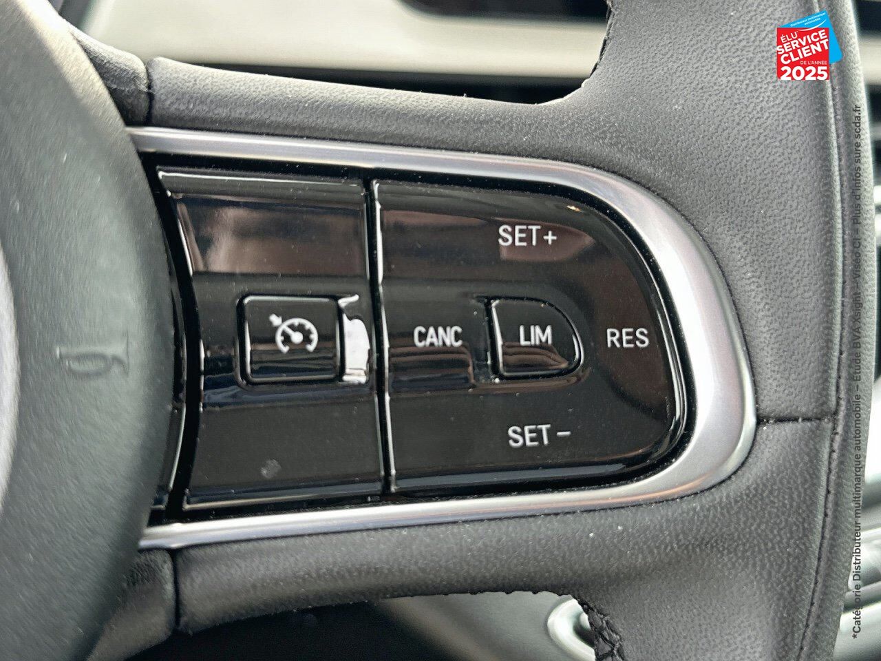 Véhicule d'occasion FIAT 500 E 118CH ICONE chez HESS Automobile