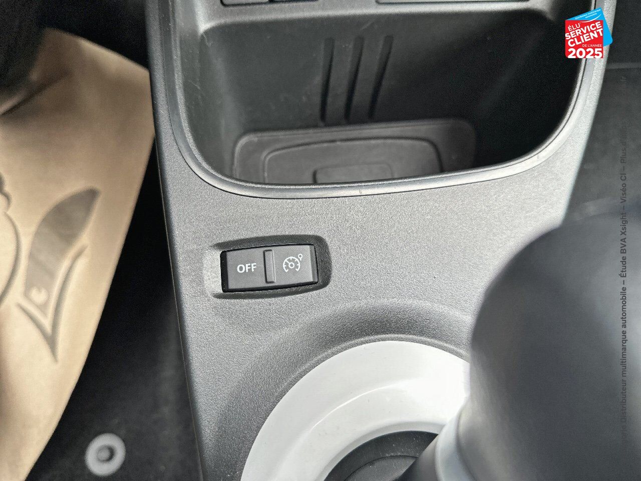 Véhicule d'occasion RENAULT TWINGO E-TECH ELECTRIC ZEN R80 ACHAT INTEGRAL - 21 chez Renault Strasbourg
