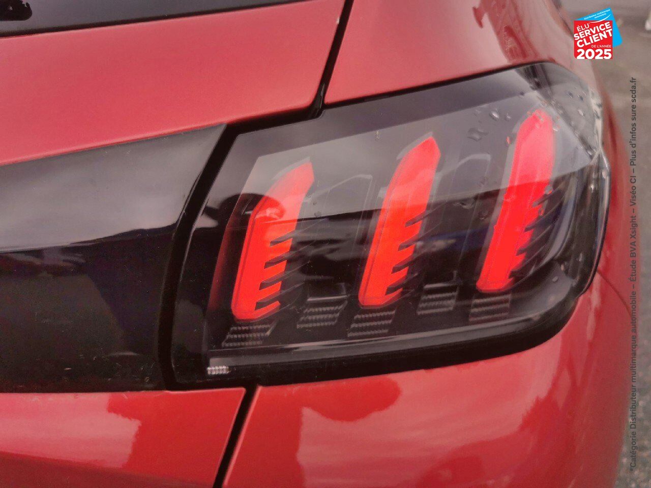 Véhicule d'occasion PEUGEOT 208 1.2 PURETECH 100CH SS ROADTRIP 118G chez Hyundai Chalons