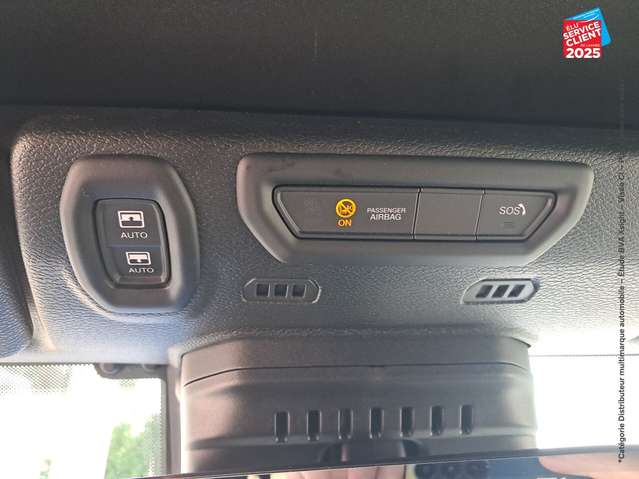 Véhicule d'occasion JEEP WRANGLER UNLIMITED 2.0 T 380CH 4XE OVERLAND COMMAND-TRAC MY23 TOUVRANT SIEGES CHAUF/CUIR GPS chez Hyundai Chalons